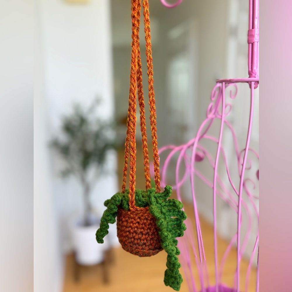 Handmade Crochet Hanging Plant Green Fern Boho Home Decor - Picture 2 of 7